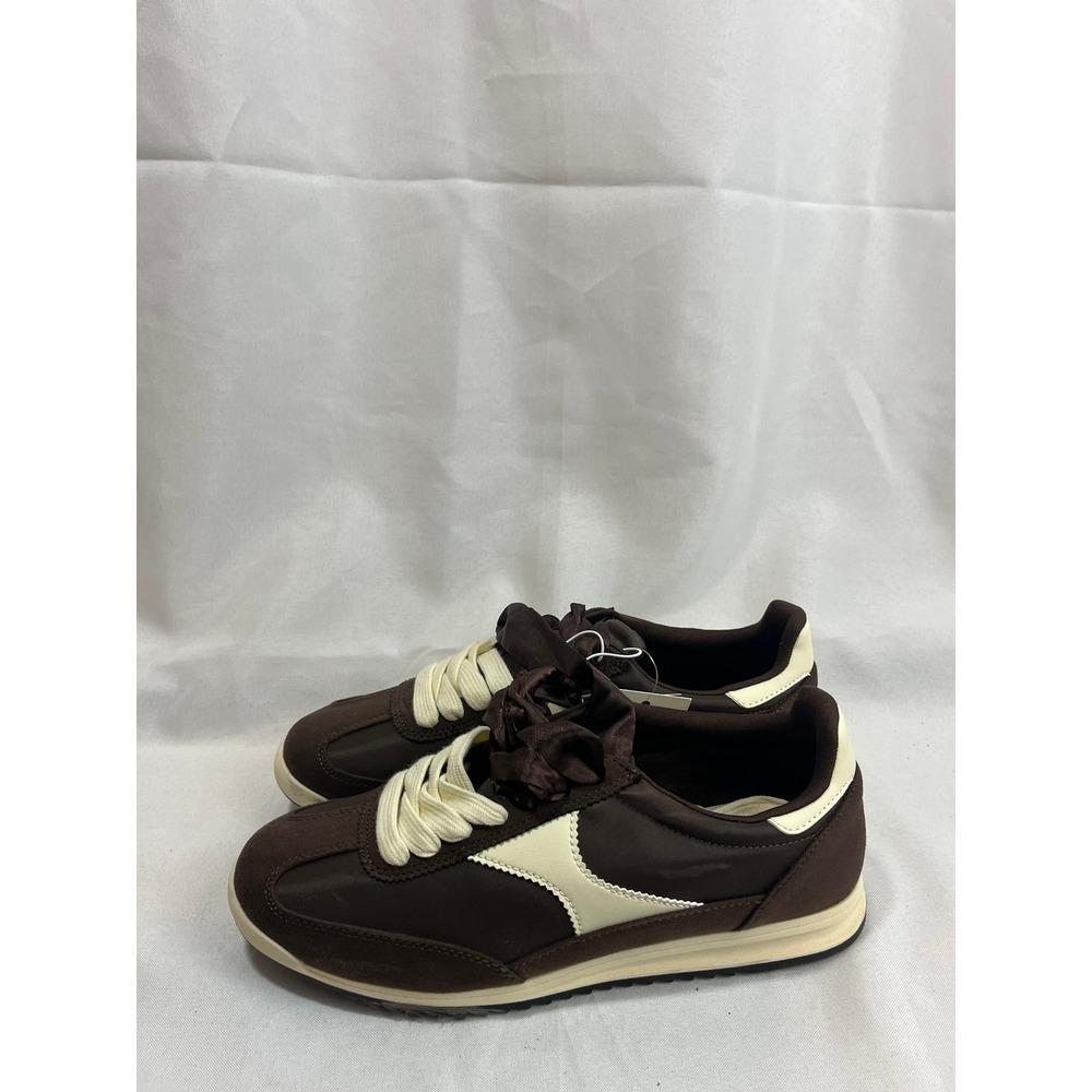 Universal Thread Brown Cream Retro Nylon Sneakers with Satin Ribbon Laces 8.5